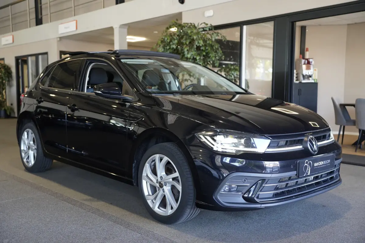 1.0 TSI Style DSG 110PK Facelift Pano Trek Cam Acc Pdc Led