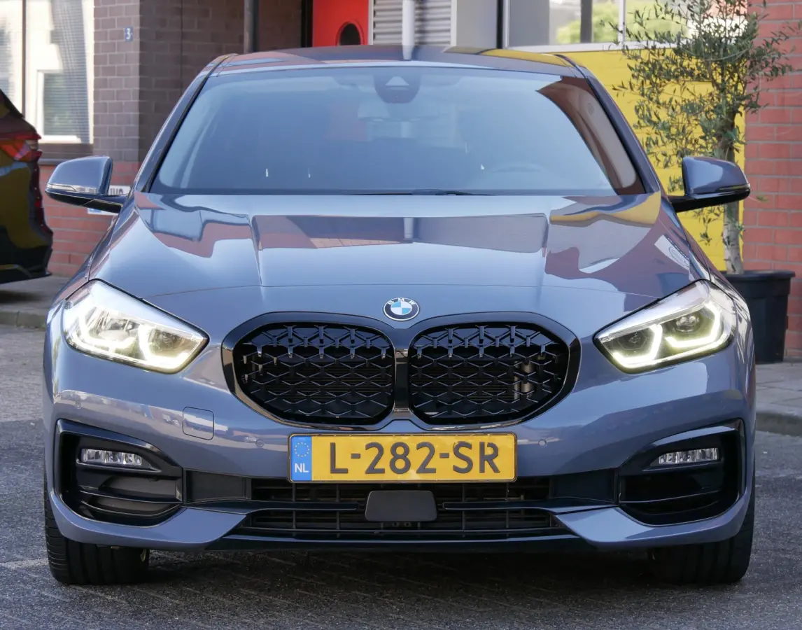 118i Executive. sport.navi.sportstoel.vitureel.org ned