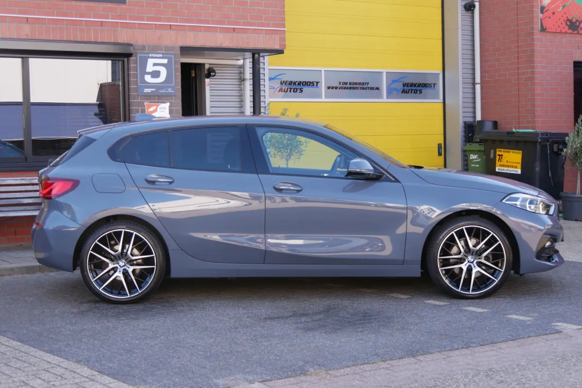 118i Executive. sport.navi.sportstoel.vitureel.org ned