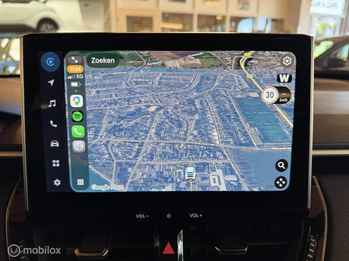 Hybrid 140. 11-2024 Carplay, Dodehoek parkeer sensoren