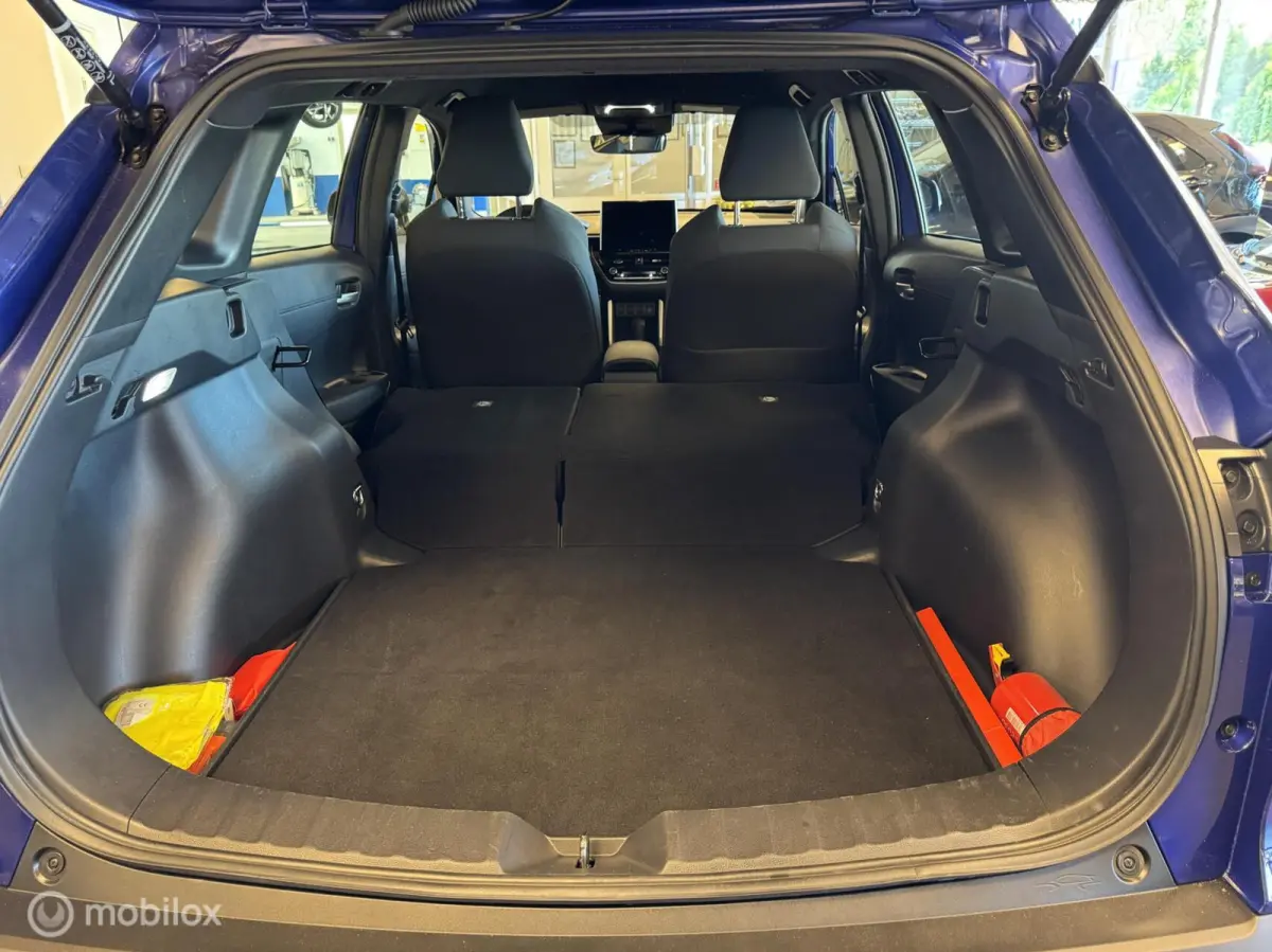 Hybrid 140. 11-2024 Carplay, Dodehoek parkeer sensoren