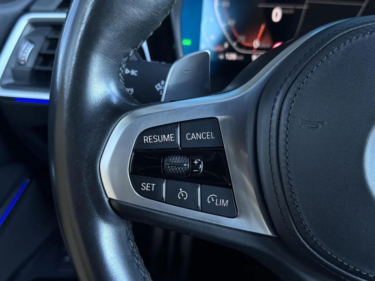 318i Touring High Executive M Sport NL AUTO|ELEK. HAAK|SHADOW