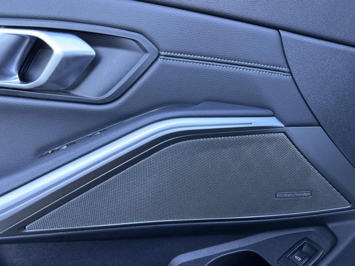 318i Touring High Executive M Sport NL AUTO|ELEK. HAAK|SHADOW