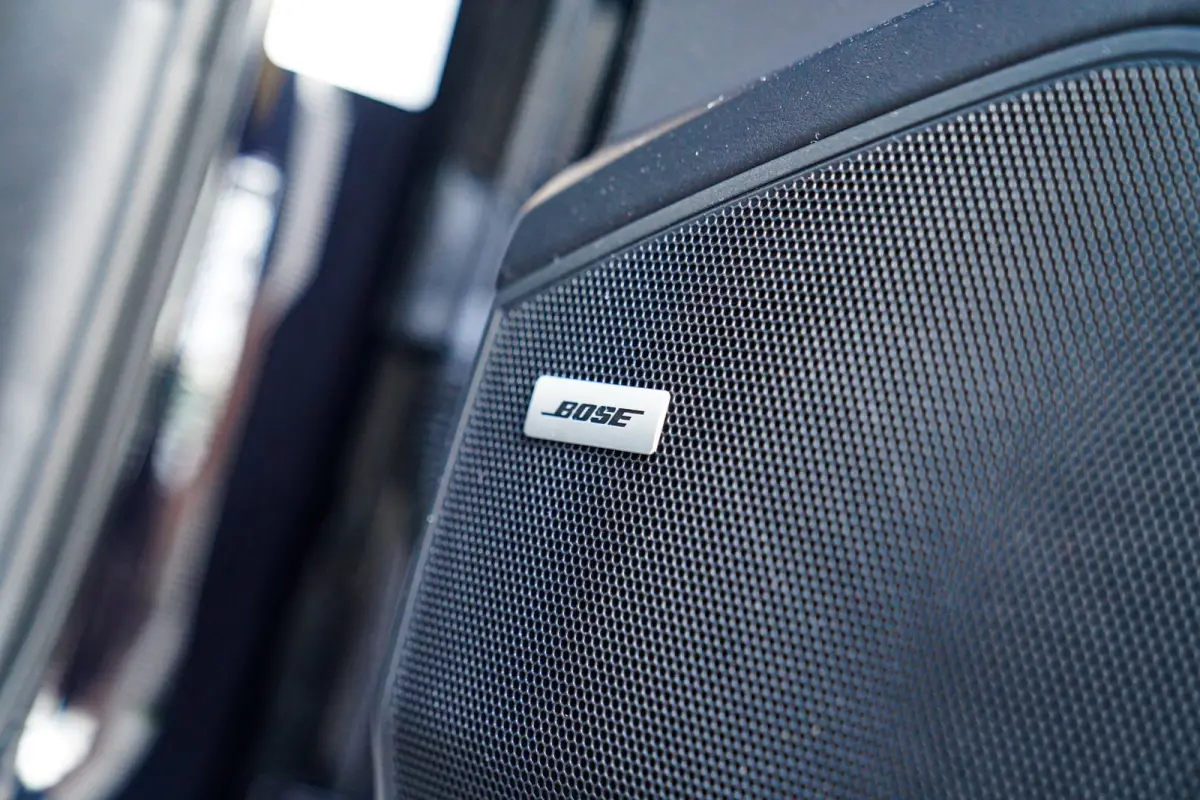 3.0 E-Hybrid | Massage | Stoelverkoeling | 360 Camera | Bose
