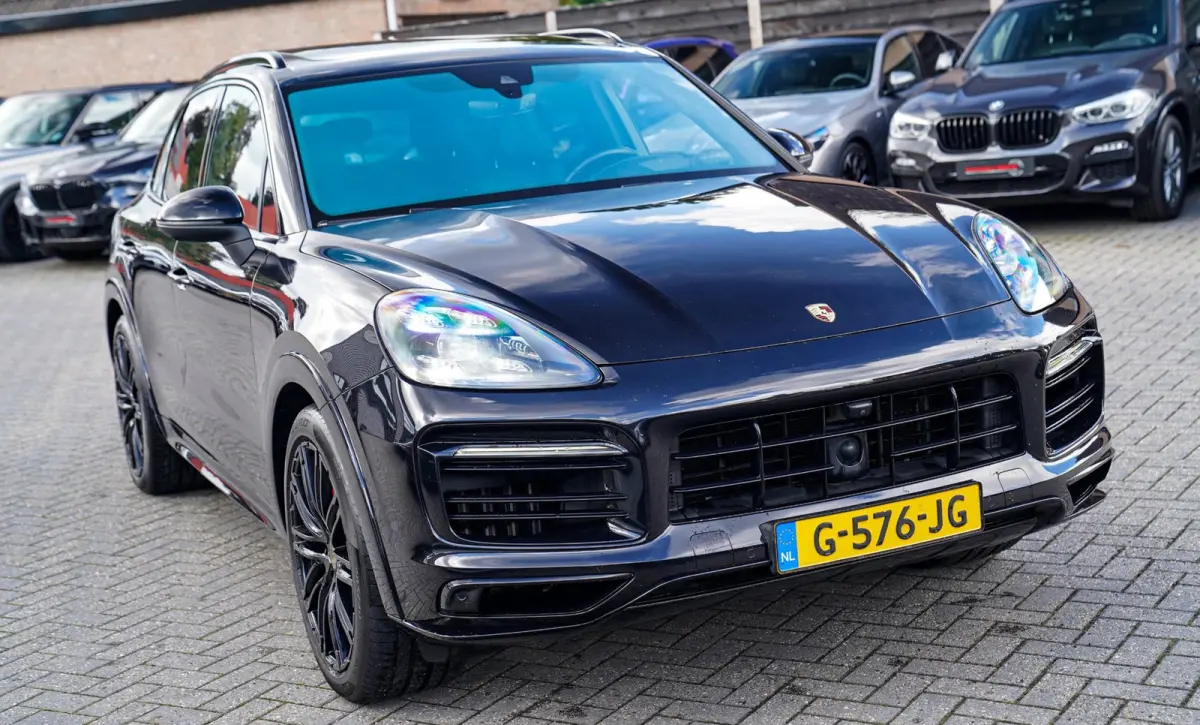 3.0 E-Hybrid | Massage | Stoelverkoeling | 360 Camera | Bose