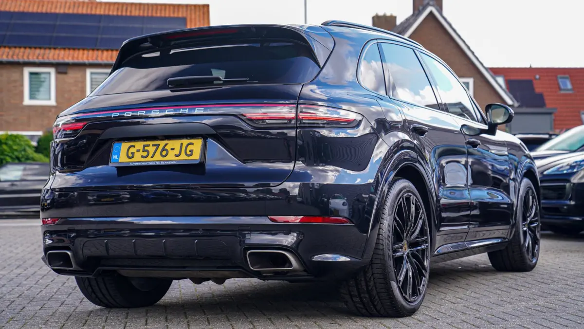 3.0 E-Hybrid | Massage | Stoelverkoeling | 360 Camera | Bose