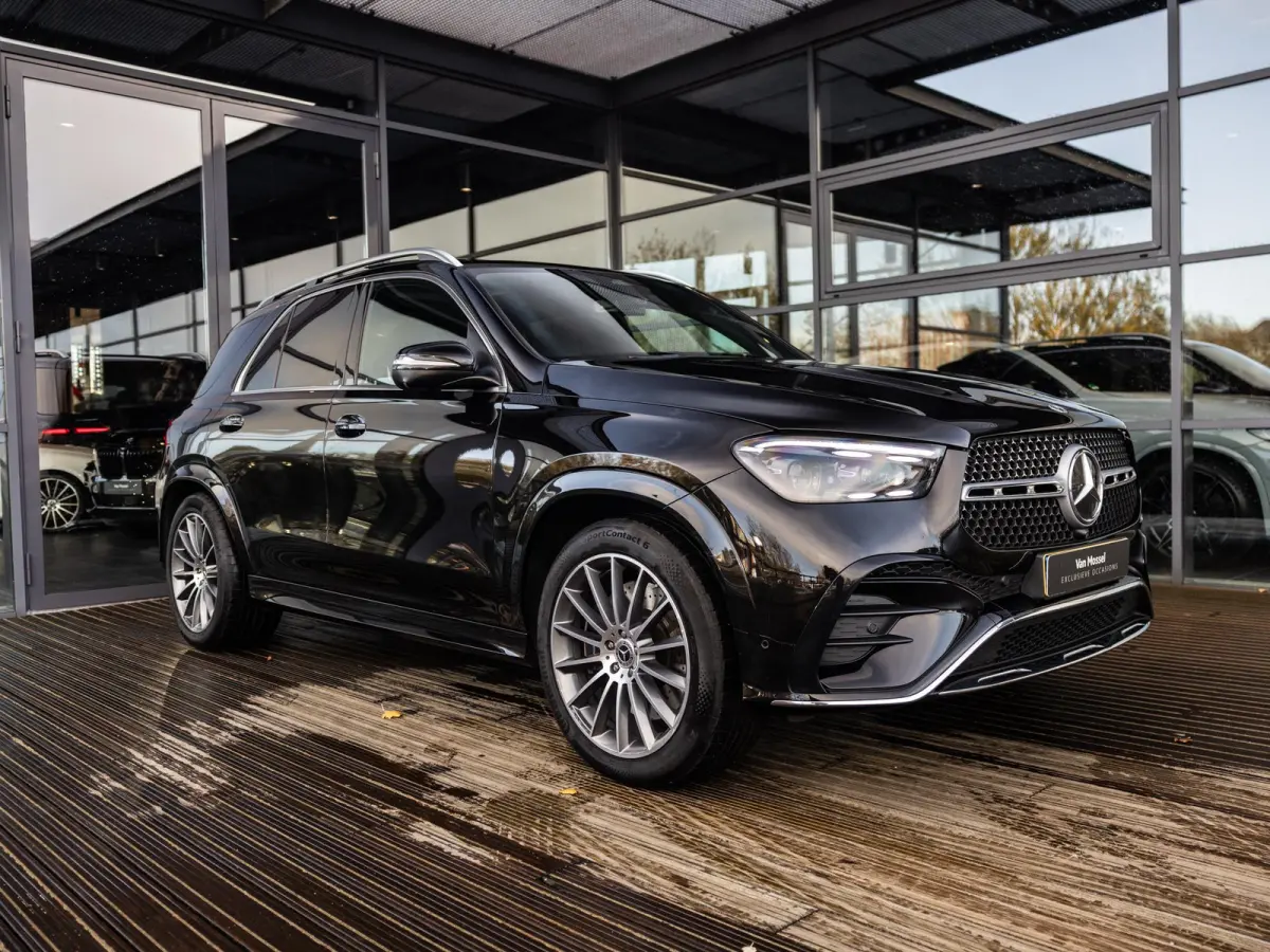400 e 4MATIC AMG Line Premium | PANORAMA/SCHUIF-KANTELDAK | BURMESTER | SFEERVERLICHTING | STOELMEMORY | AIRMATIC LUCHTVERING | HEAD-UP | 21 INCH | ELEKTR.TREKHAAK | 1E EIGENAAR | NL GELEVER