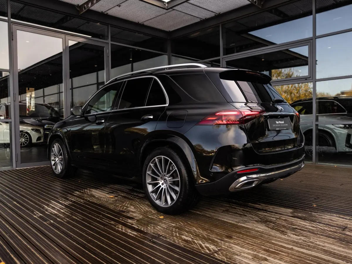 400 e 4MATIC AMG Line Premium | PANORAMA/SCHUIF-KANTELDAK | BURMESTER | SFEERVERLICHTING | STOELMEMORY | AIRMATIC LUCHTVERING | HEAD-UP | 21 INCH | ELEKTR.TREKHAAK | 1E EIGENAAR | NL GELEVER