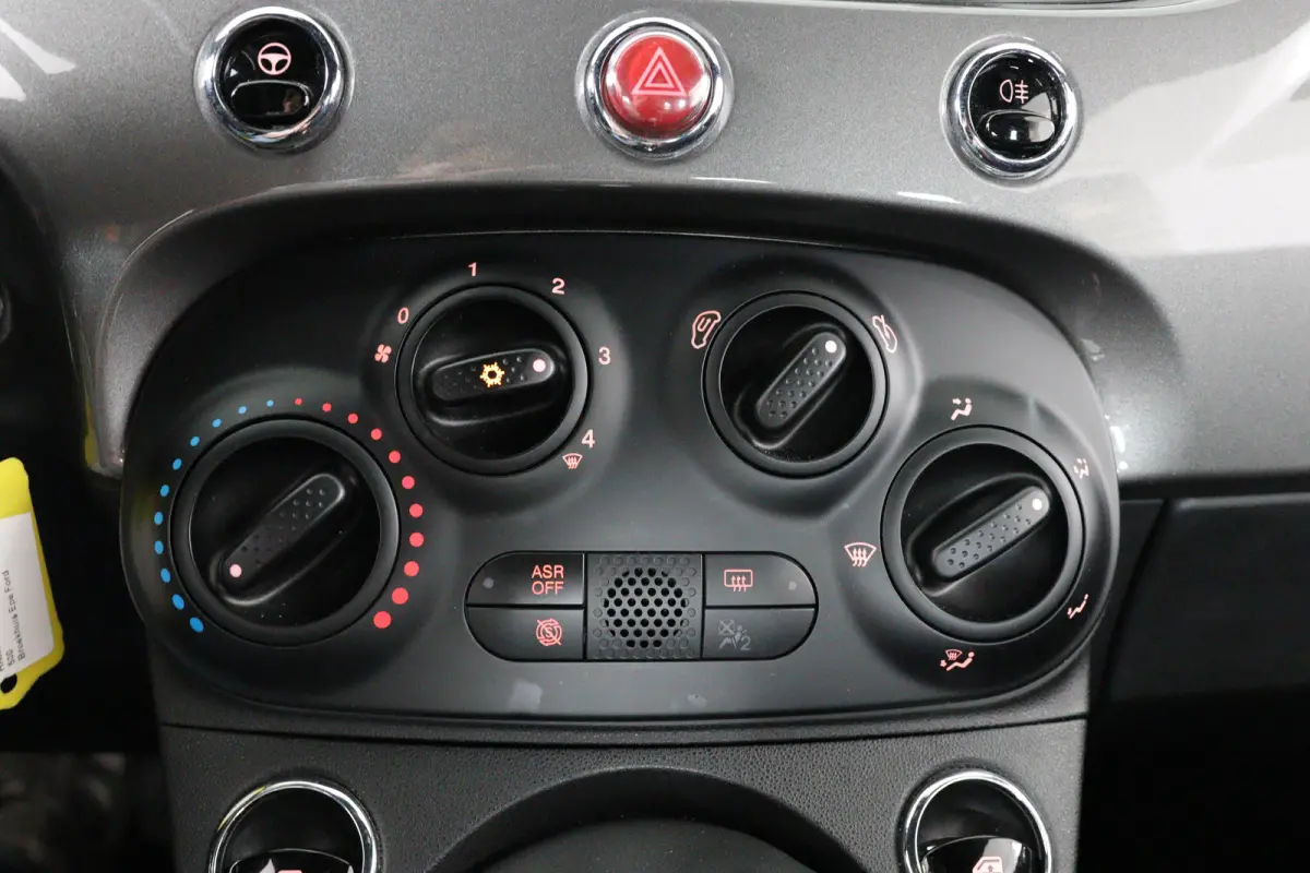 1.0 Hybrid | Navi By App | Airco | Cruise Control | DAB | Elektrische Ramen