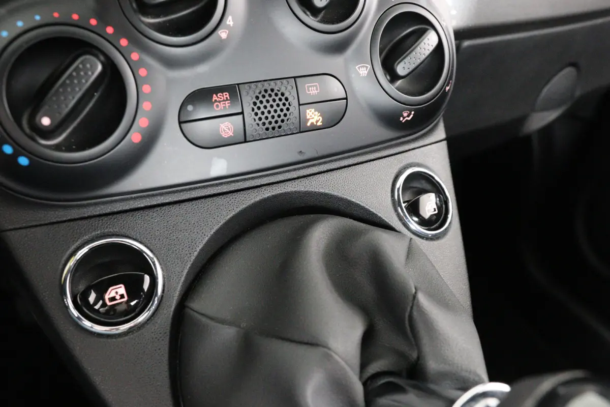 1.0 Hybrid | Navi By App | Airco | Cruise Control | DAB | Elektrische Ramen