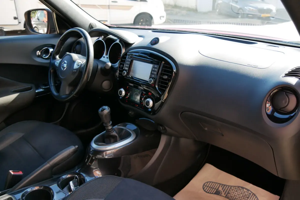 1.2 DIG-T S/S N-Connecta. camera. leder/alcantara. navi