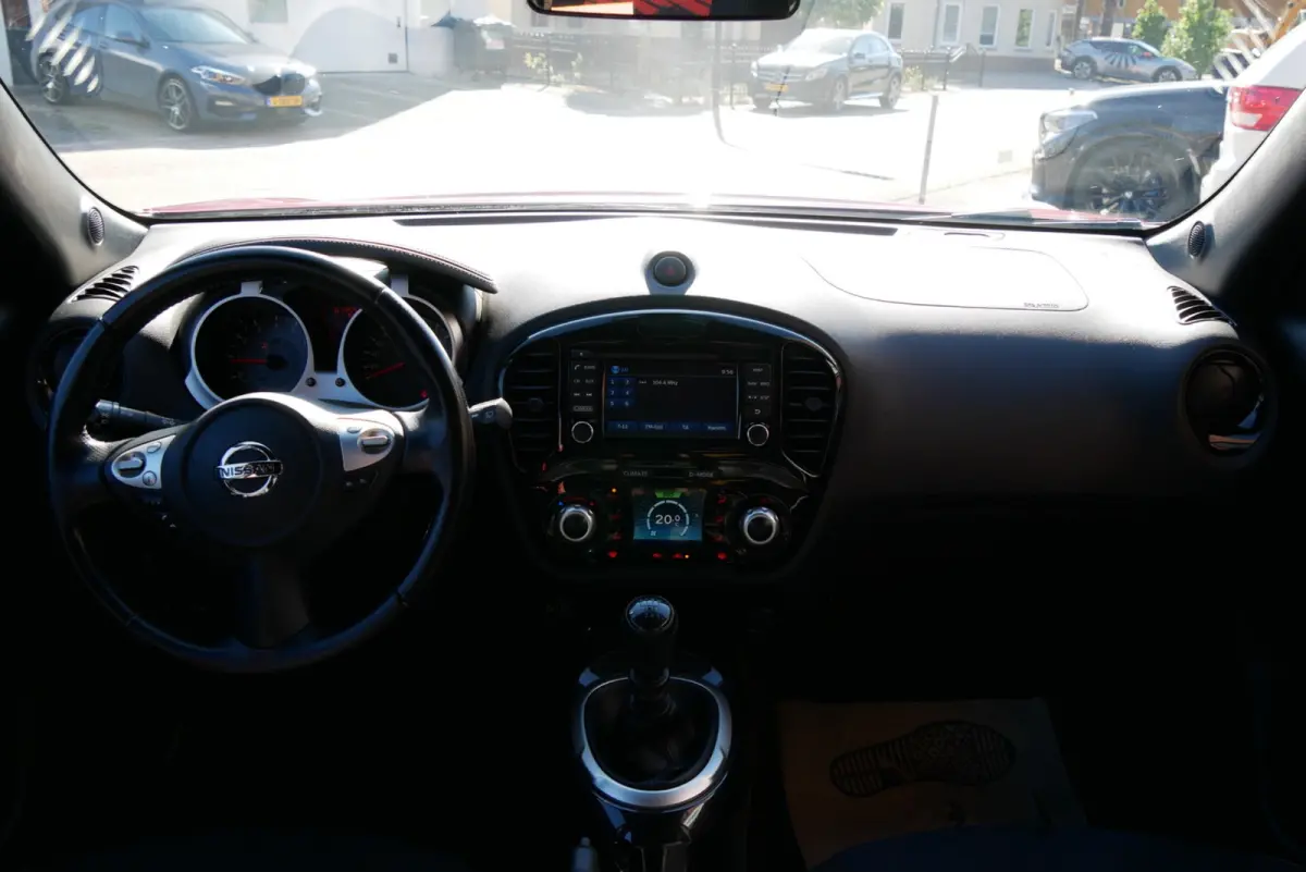 1.2 DIG-T S/S N-Connecta. camera. leder/alcantara. navi