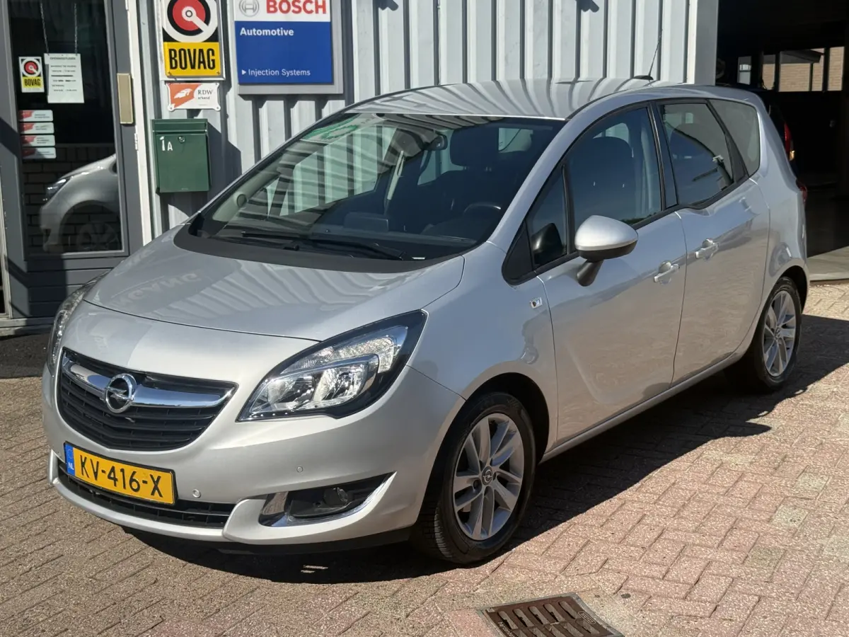 1.4 Turbo Cosmo | DEALER ONDERHOUDEN | NAVI | TREKHAAK | PDC V/A | CRUISE |