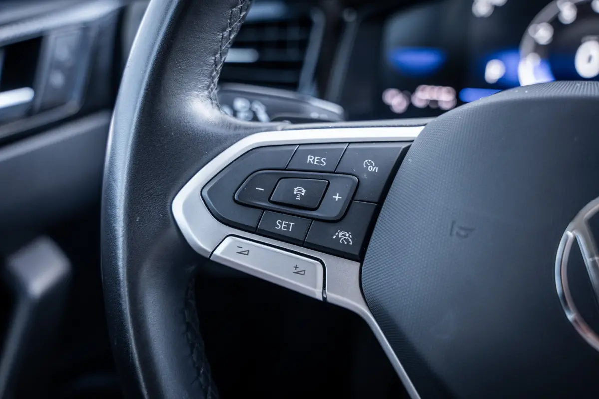 1.0 TSI Life | Airco | Apple Carplay/Android Auto|telefoonintegratie premium | Parkeersensor voor en achter
