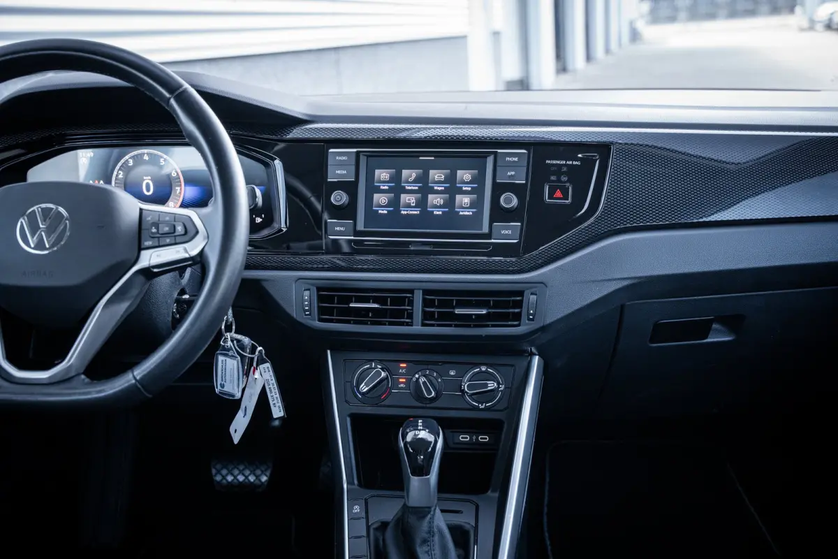 1.0 TSI Life | Airco | Apple Carplay/Android Auto|telefoonintegratie premium | Parkeersensor voor en achter