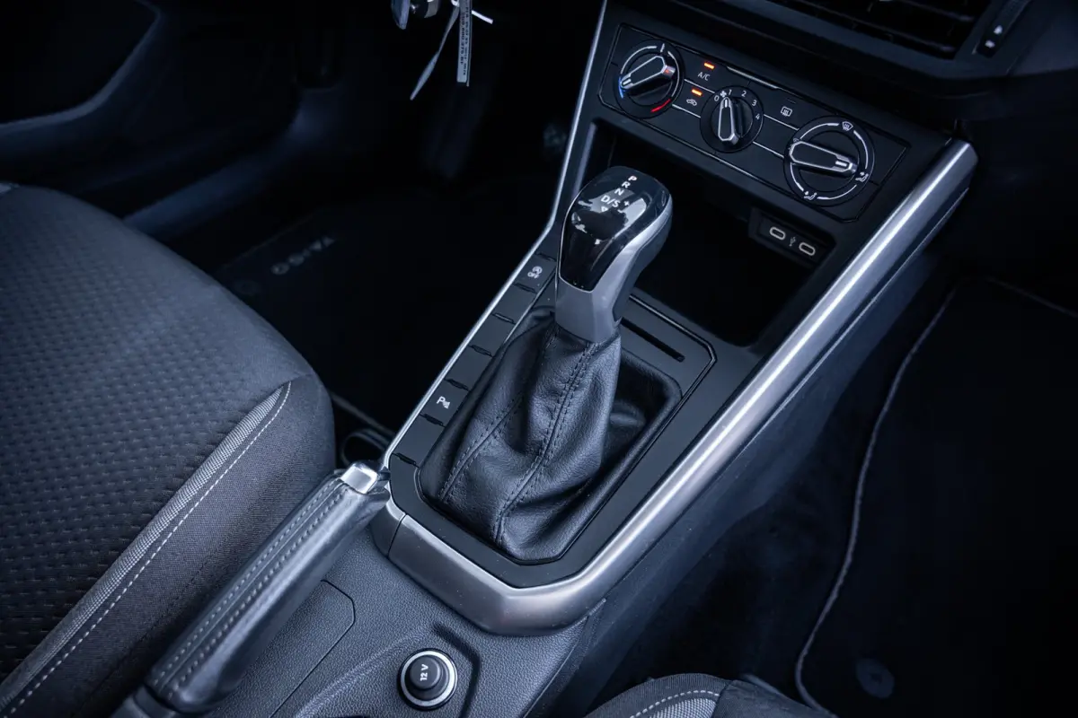 1.0 TSI Life | Airco | Apple Carplay/Android Auto|telefoonintegratie premium | Parkeersensor voor en achter