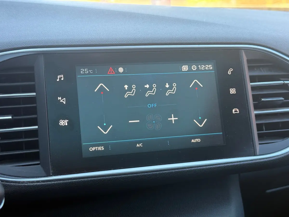 1.2 PureTech Executive | Cruise | Airco | PDC