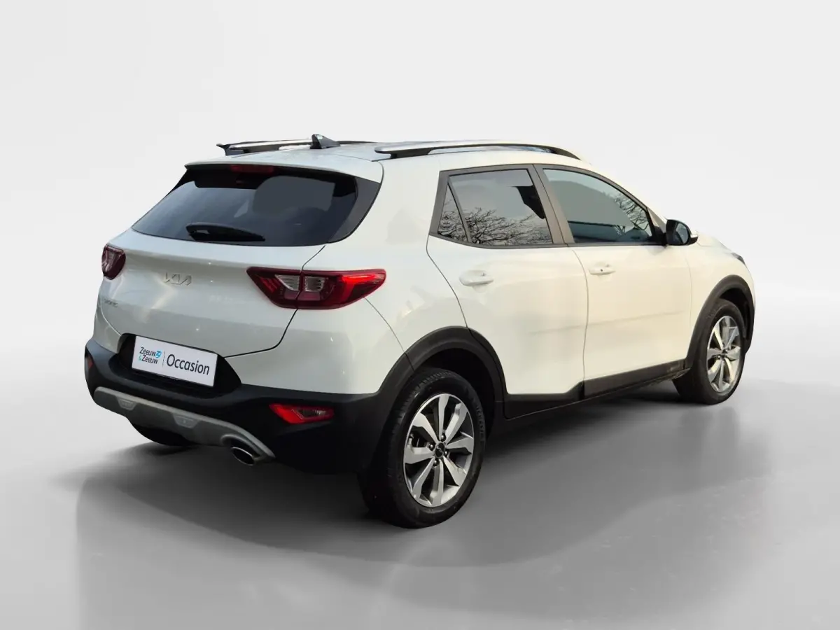 1.0 T-GDi MHEV DynamicPlusLine | Cruise Control | Climate Control | Stoelverwarming | Stuurverwarming | Navigatie | Camera | Privacy Glass |