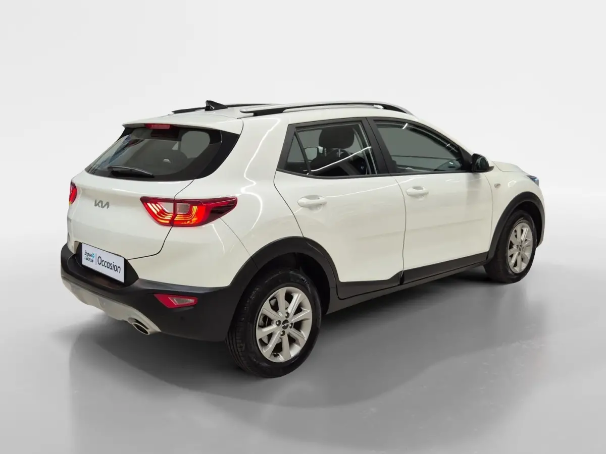 1.0 T-GDi MHEV DynamicLine | Cruise Control | Climate Control | Navigatie | Camera | LM Velgen |