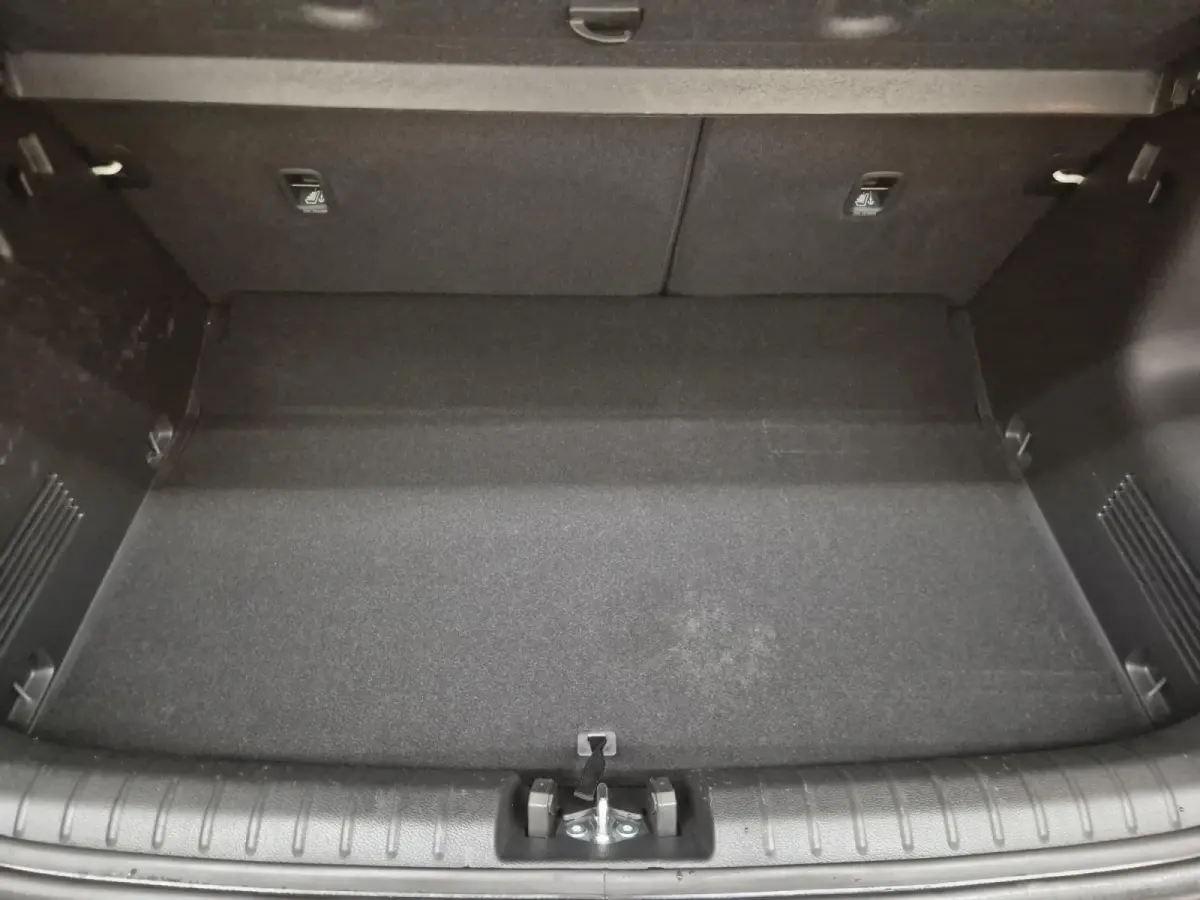 1.0 T-GDi MHEV DynamicLine | Cruise Control | Climate Control | Navigatie | Camera | LM Velgen |