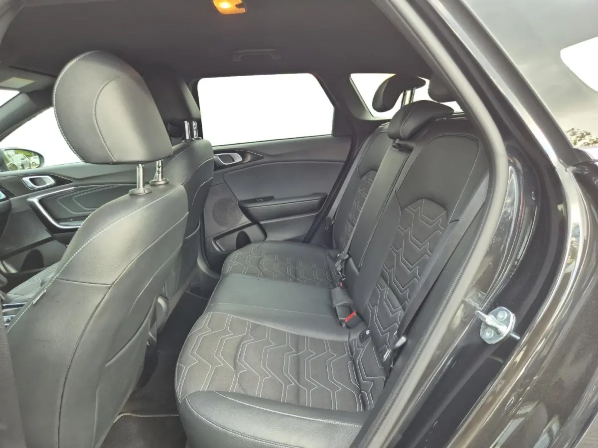 1.0 T-GDi MHEV Design Edition | Camera | Climate Control | Stoelverwarming | Stuurverwarming | Cruise Control | Carplay/Android Auto |