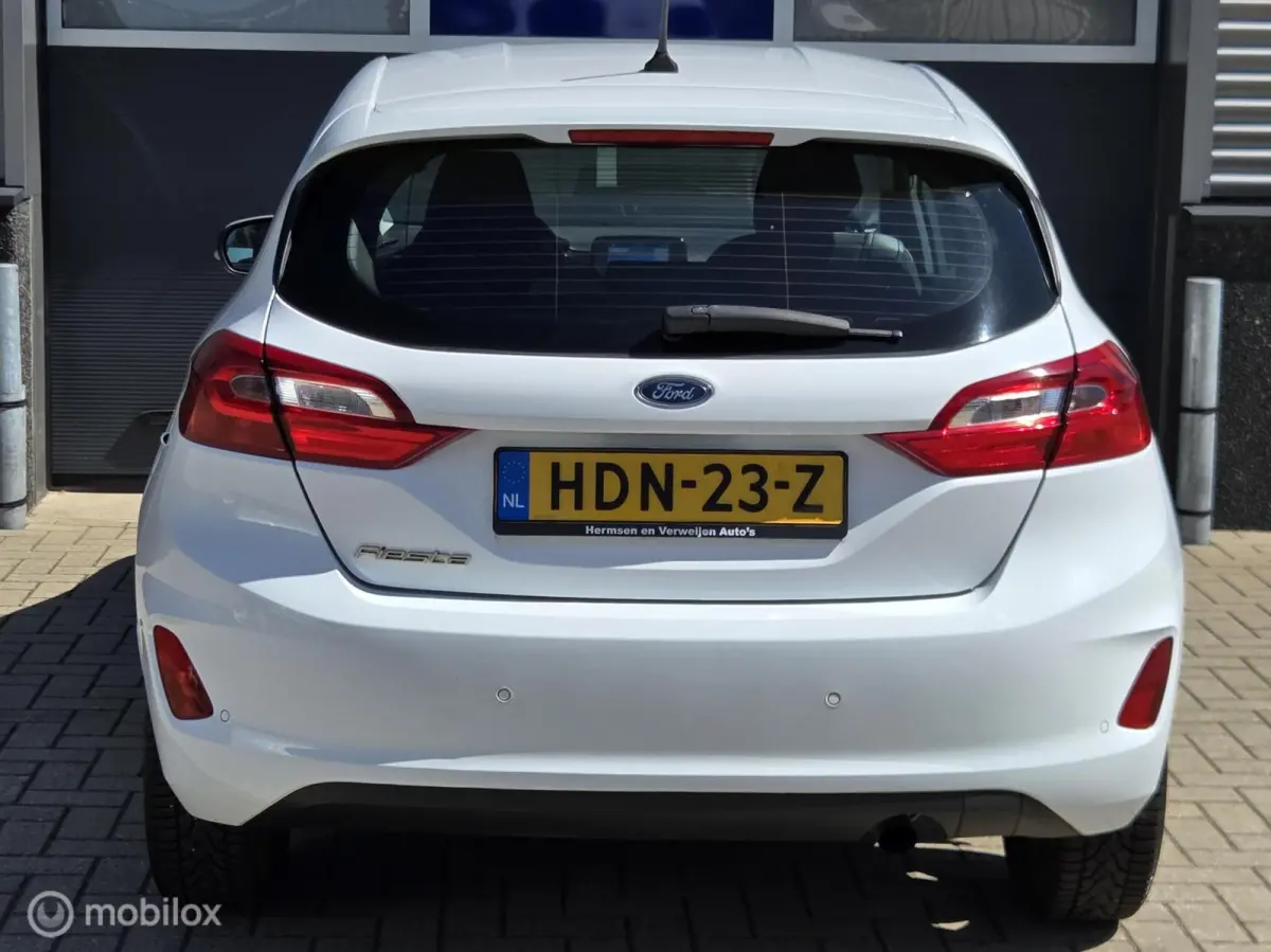 1.1 Trend Carplay, goed onderhouden!