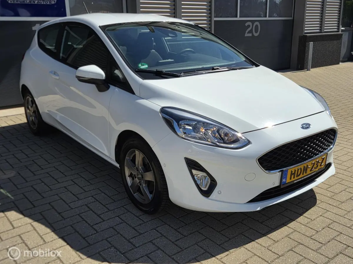 1.1 Trend Carplay, goed onderhouden!