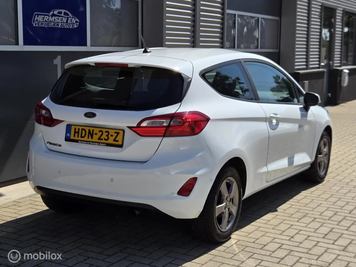 1.1 Trend Carplay, goed onderhouden!