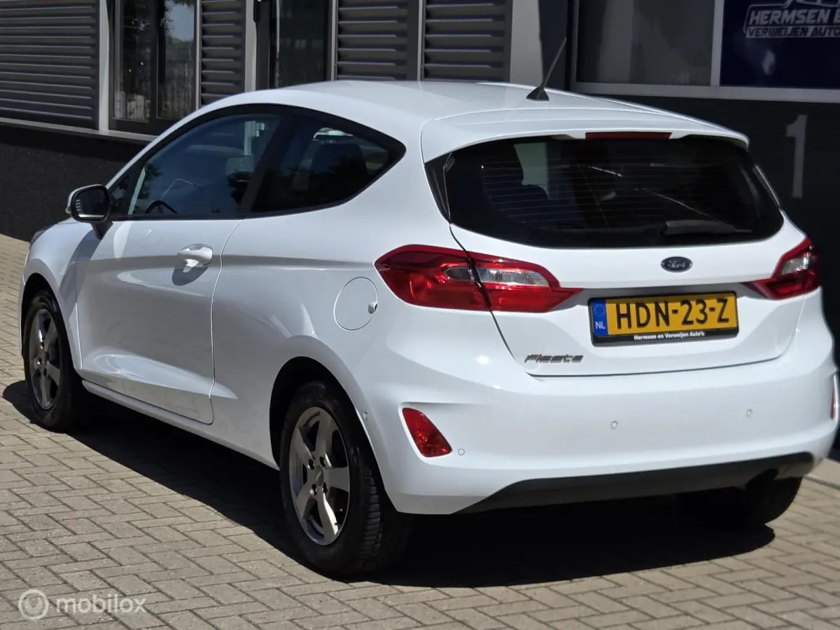 1.1 Trend Carplay, goed onderhouden!
