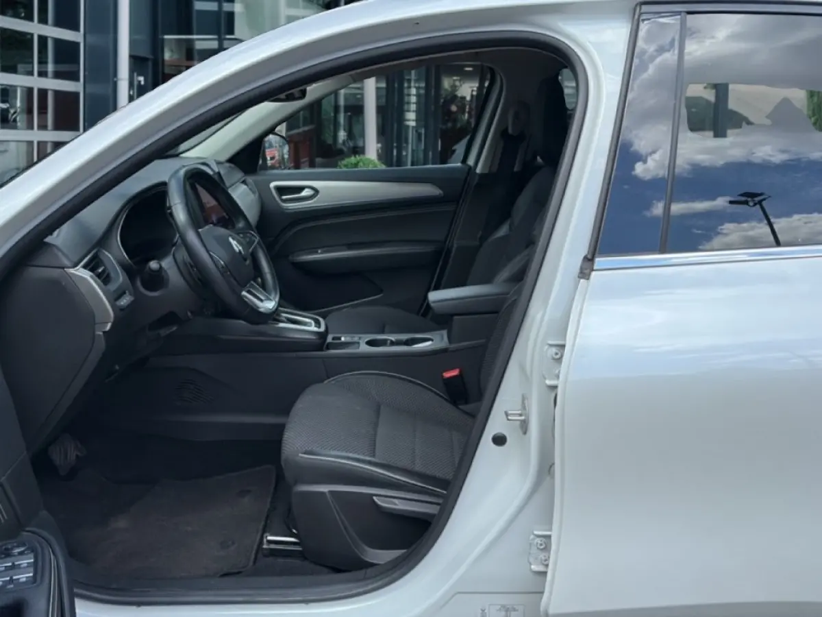 1.3 TCe AUTOMAAT CAMERA/ACC/CLIMA/CARPLAY/NAVI