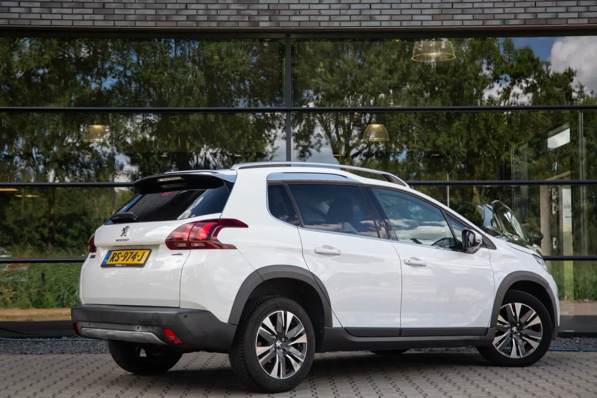 1.6 BlueHDi Allure , Cruise control, Isofix