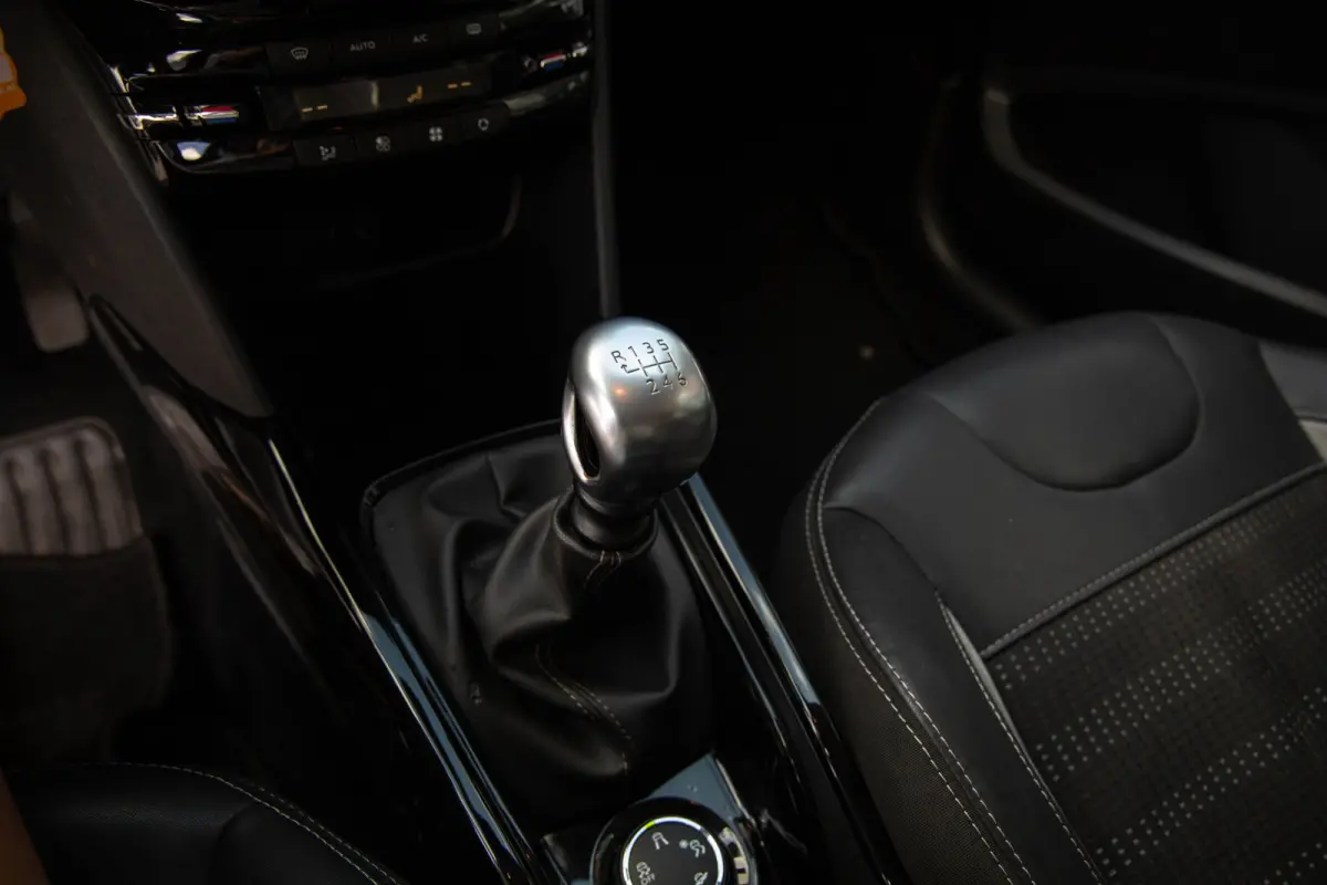 1.6 BlueHDi Allure , Cruise control, Isofix