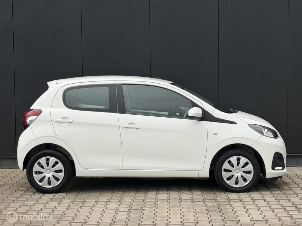 1.0 e-VTi Active | AIRCO | 5 DEUREN |