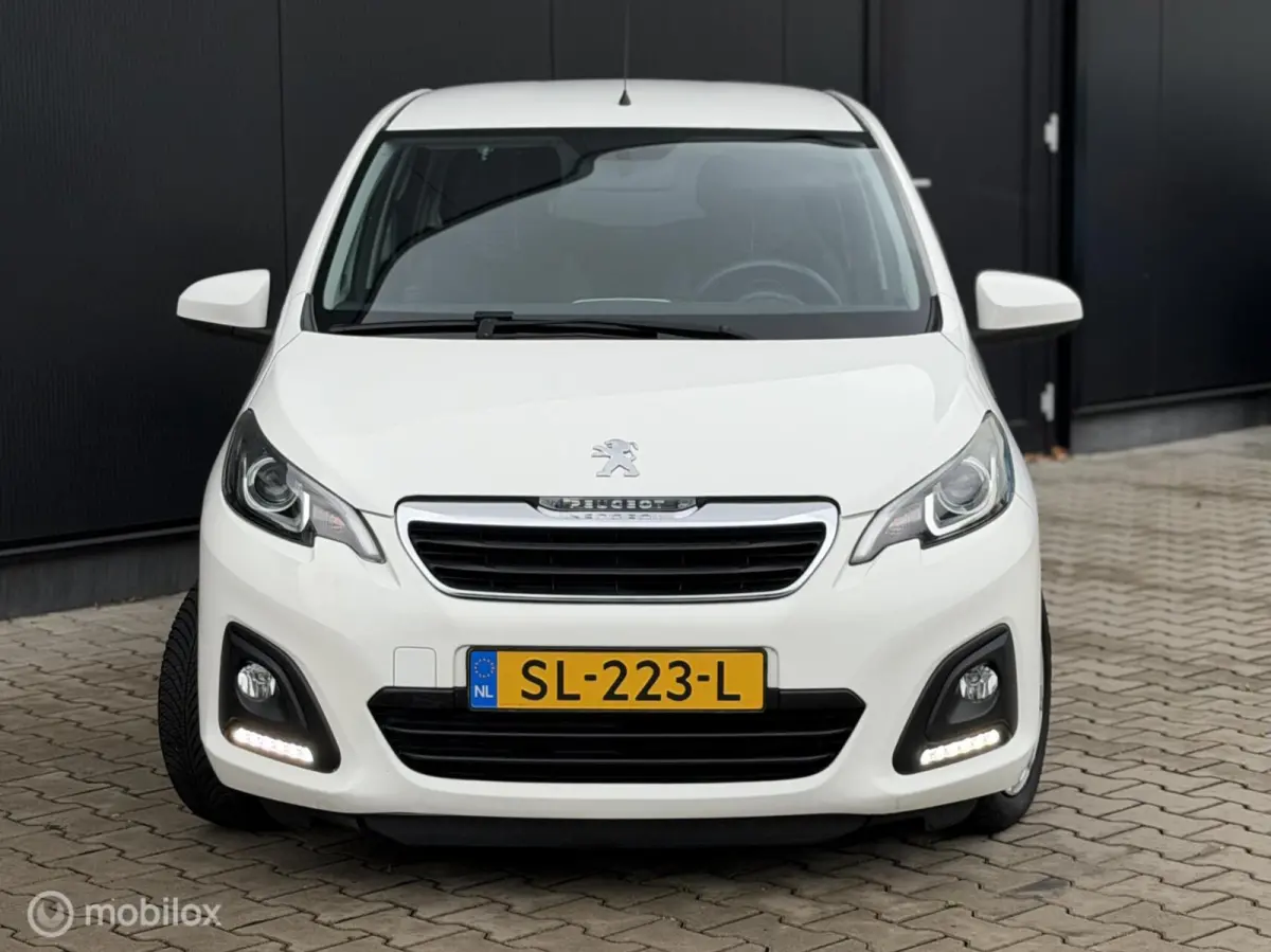 1.0 e-VTi Active | AIRCO | 5 DEUREN |