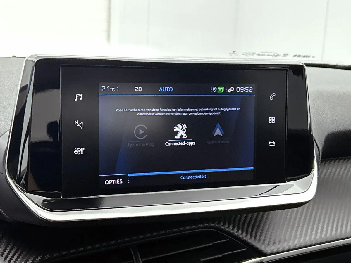 1.2 Puretech 96kW S&S Allure | APPLE CARPLAY | ANDROID AUTO | ACHTERUITRIJCAMERA | PARKEERSENSOREN | STOELVERWARMING | DAB RADIO | NAVIGATIE | CRUISE CONTROL | RIJSTROOKHULP | LICHTMETALEN V