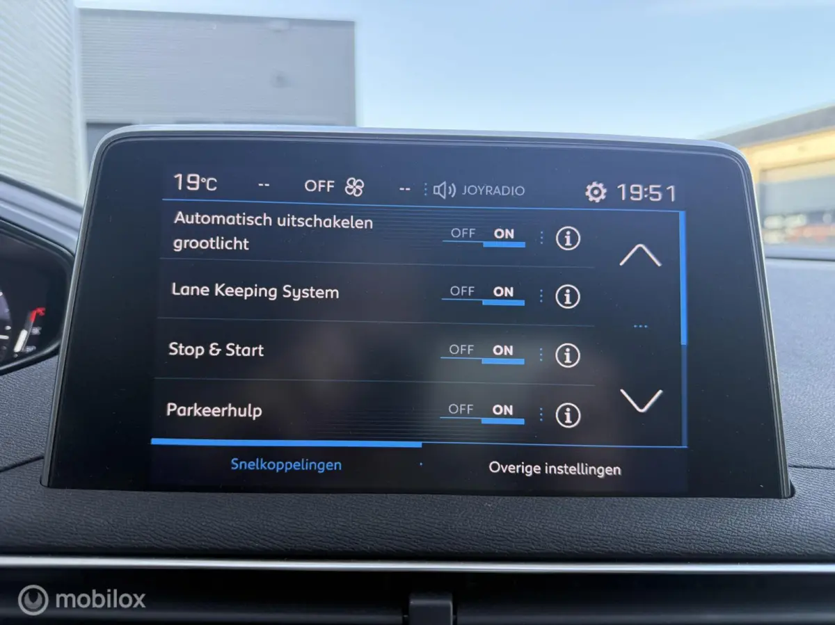 1.2 PureTech Allure | Afn Trekhaak | 360 camera | Memory stoelen | DB riem verv | Navi | Stoelverwarming