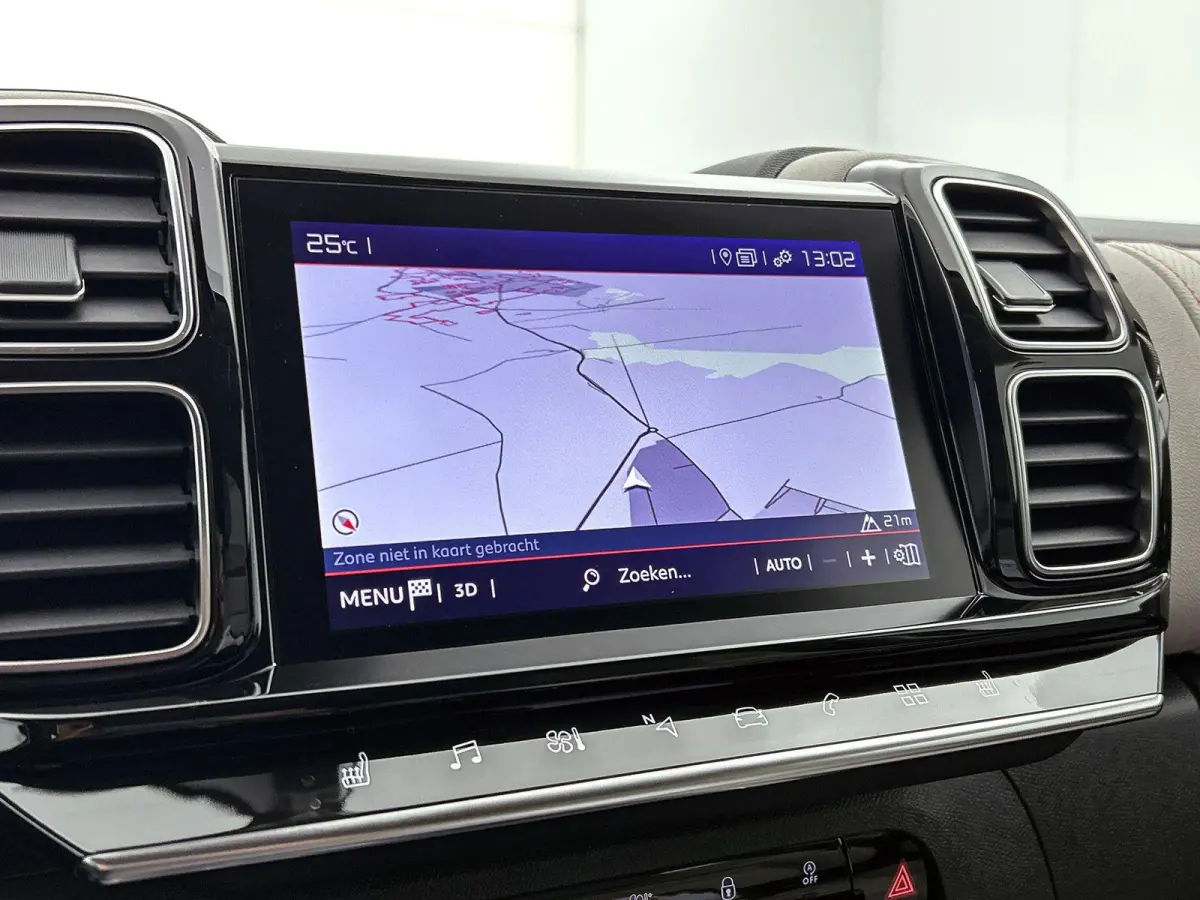 1.2 130pk Feel Automaat | Elektrische Bestuurdersstoel | Navigatie | Climate Control | Adaptieve Cruise Control | Camera | LED | 18"LMV | Stoelverwarming | Dodehoekdetectie | Keyless Entry/S