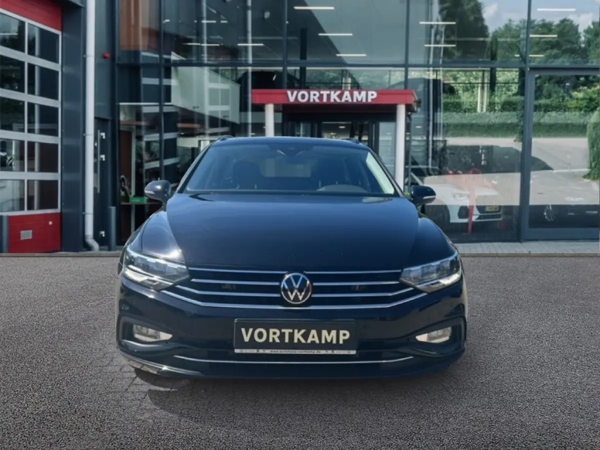 2.0 TDI BUSINESS PANO-DAK/CAMERA/ACC/STOELVERW/CARPLAY/NAVI