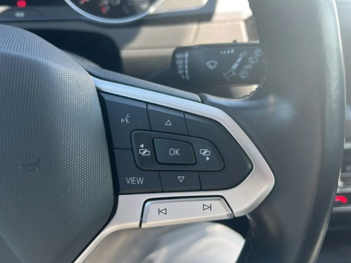2.0 TDI BUSINESS PANO-DAK/CAMERA/ACC/STOELVERW/CARPLAY/NAVI