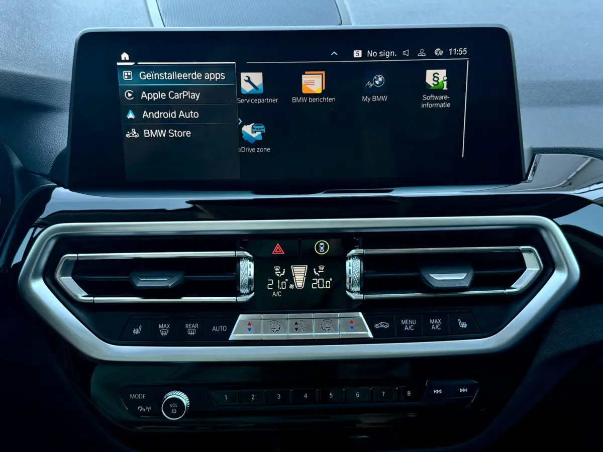 XDrive30e | Nieuw model | Trekhaak | LED | Keyless | 360 camera | Stoelverwarming | 1e eigenaar | SOH 93%