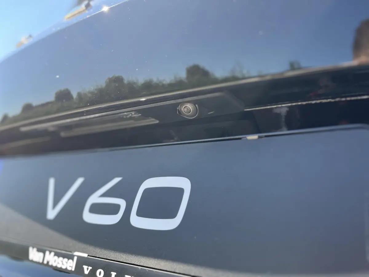 T6 Plug-in hybrid AWD Plus Dark | 18 Inch Velgen | Climate Pack | Harman Kardon | Adaptive Cruise Control |