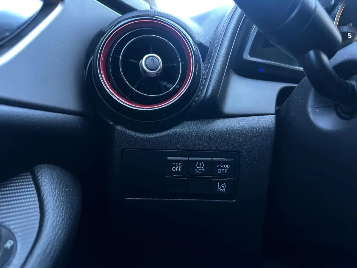 2.0 SkyActiv-G GT-M, Airco, Bluetooth, Camera, Head-Up, Leder, Lane, Lim