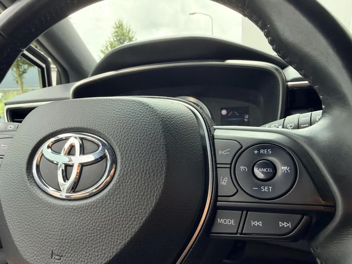 1.8 Hybrid Active Dealer OH|Cruise|