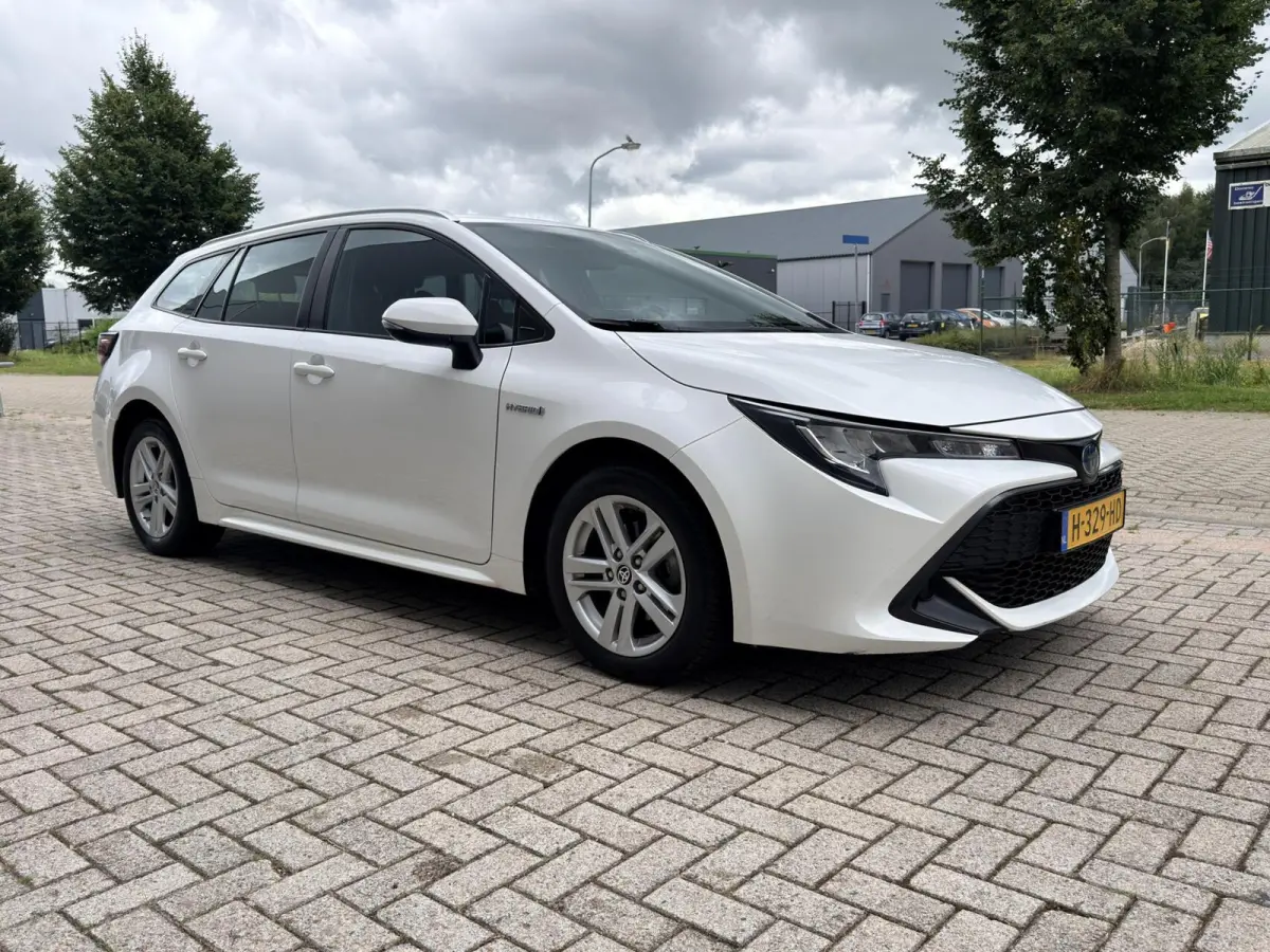 1.8 Hybrid Active Dealer OH|Cruise|