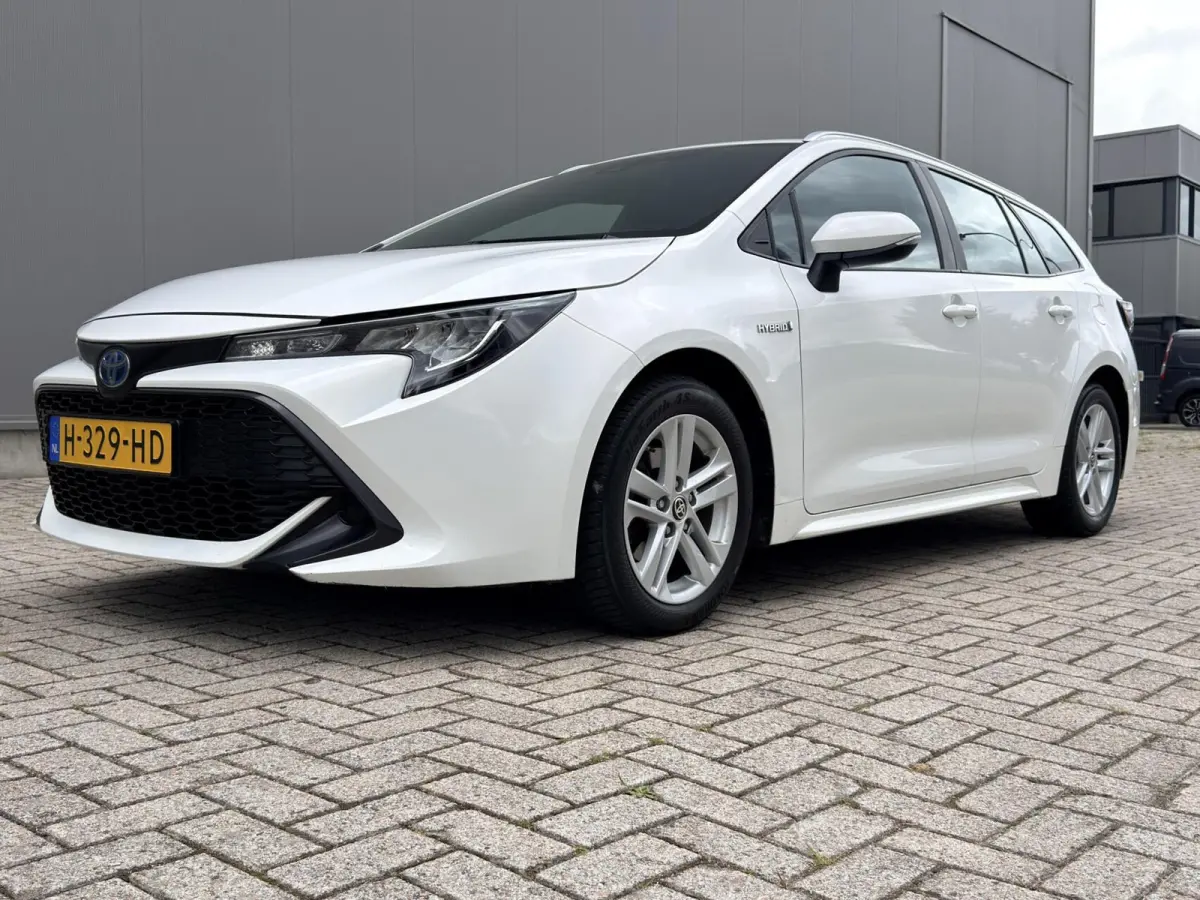 1.8 Hybrid Active Dealer OH|Cruise|