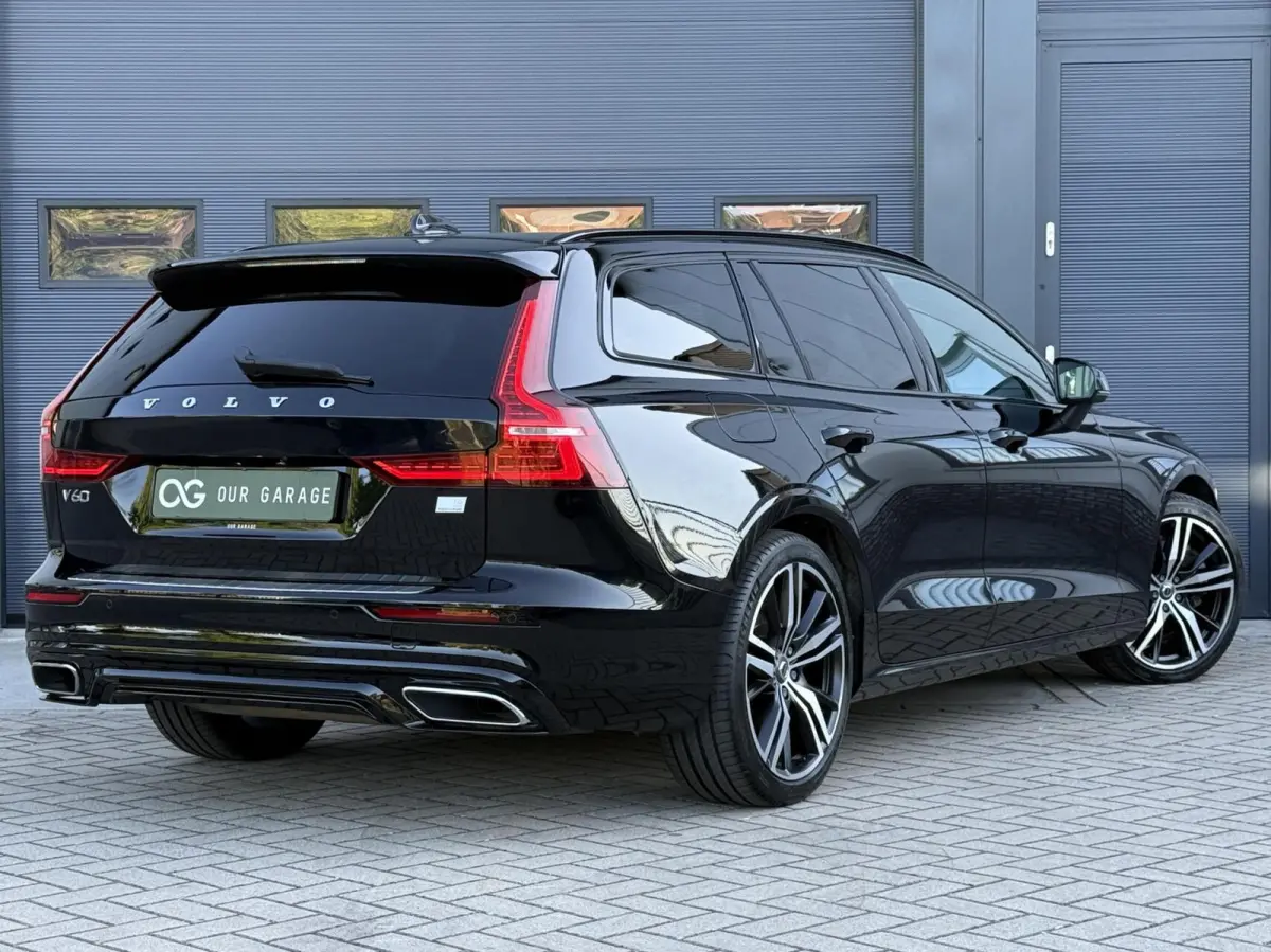T6 Recharge AWD R-Design|Camera|Carplay|Trekhaak|19"