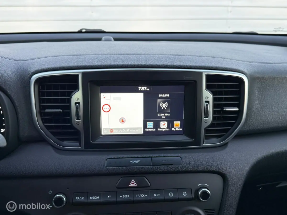 1.6 DynamicLine | Camera | Carplay | Climate