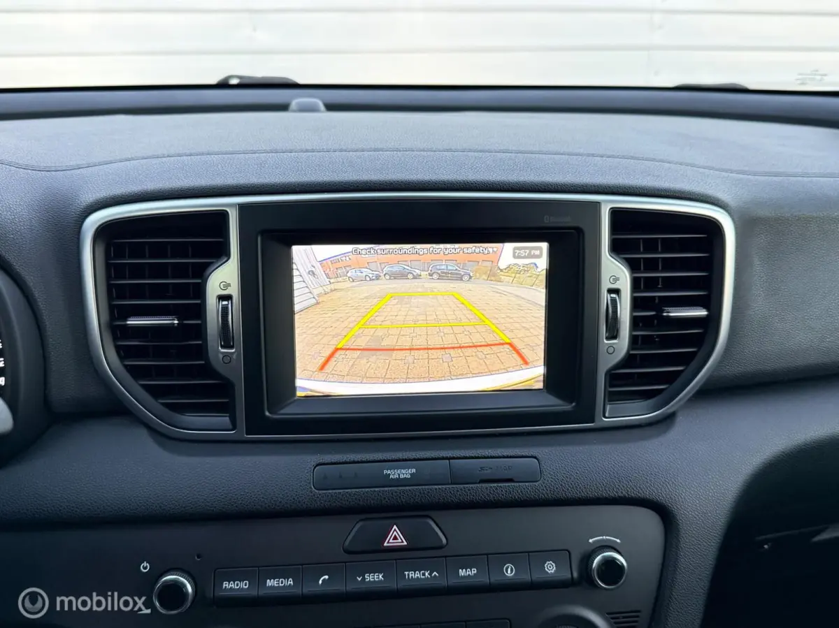1.6 DynamicLine | Camera | Carplay | Climate