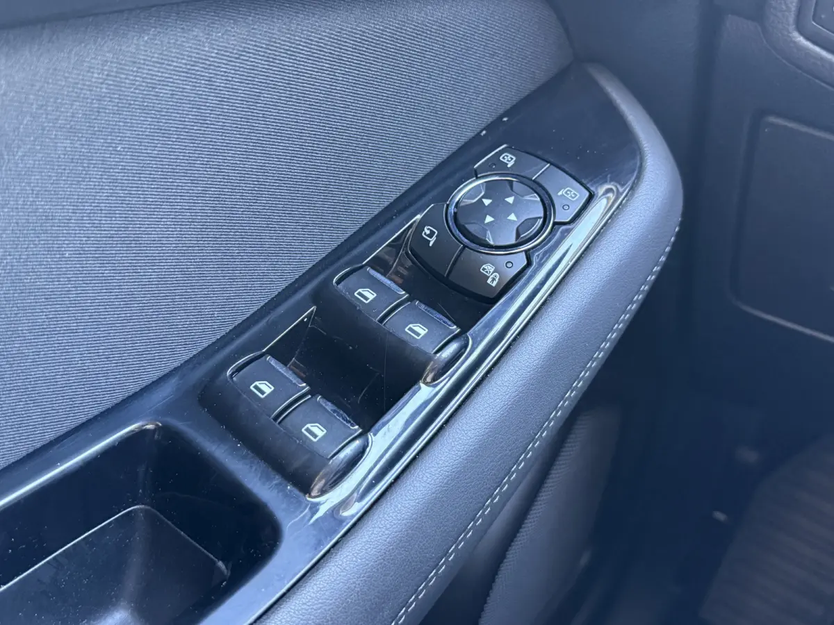 1.5 Titanium 7p. | Dealer onderhouden | Stoel/stuur verwarming | Apple Carplay