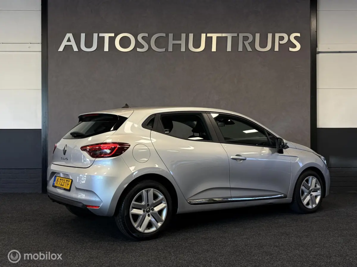 1.0 TCe Zen NAVI / CLIMA / CRUISE / PDC / NAP /